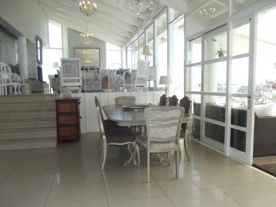5 Bedroom Property for Sale in Bloubergstrand Western Cape